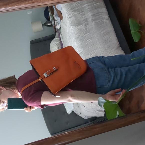 Orange Leather Bucket Shoulder Bag - Picture 2 of 10